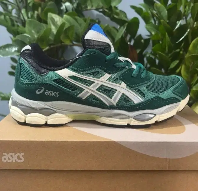 ASICS GEL-NYC 10
