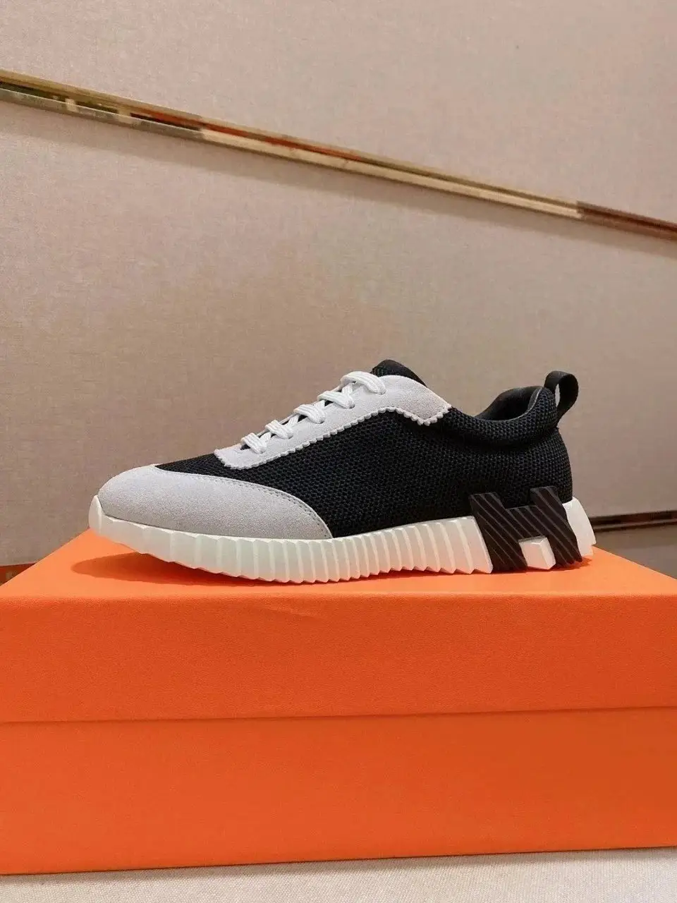 Hermès Sneakers 10