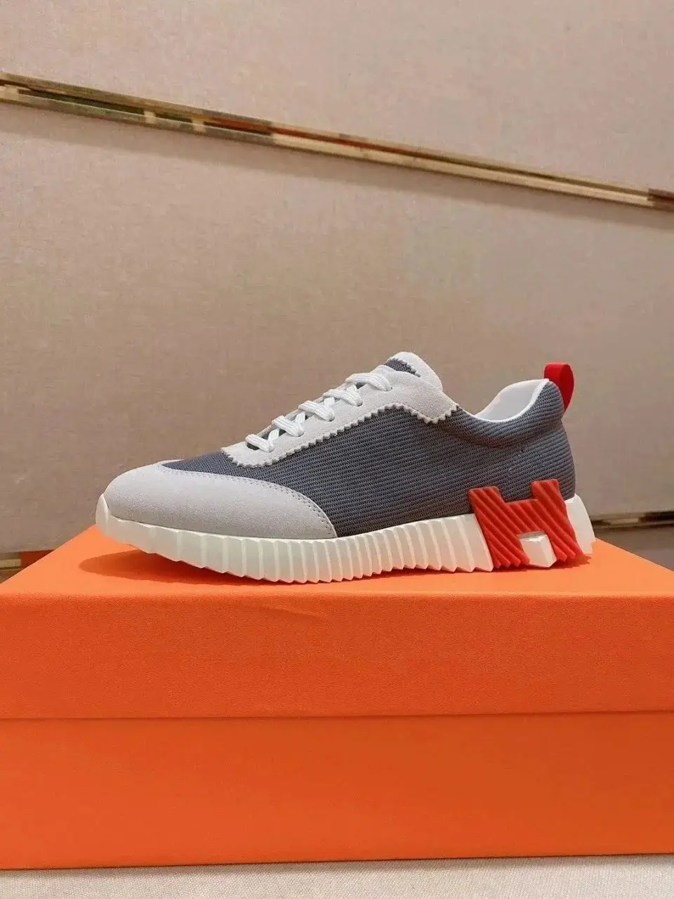 Hermès Sneakers 4