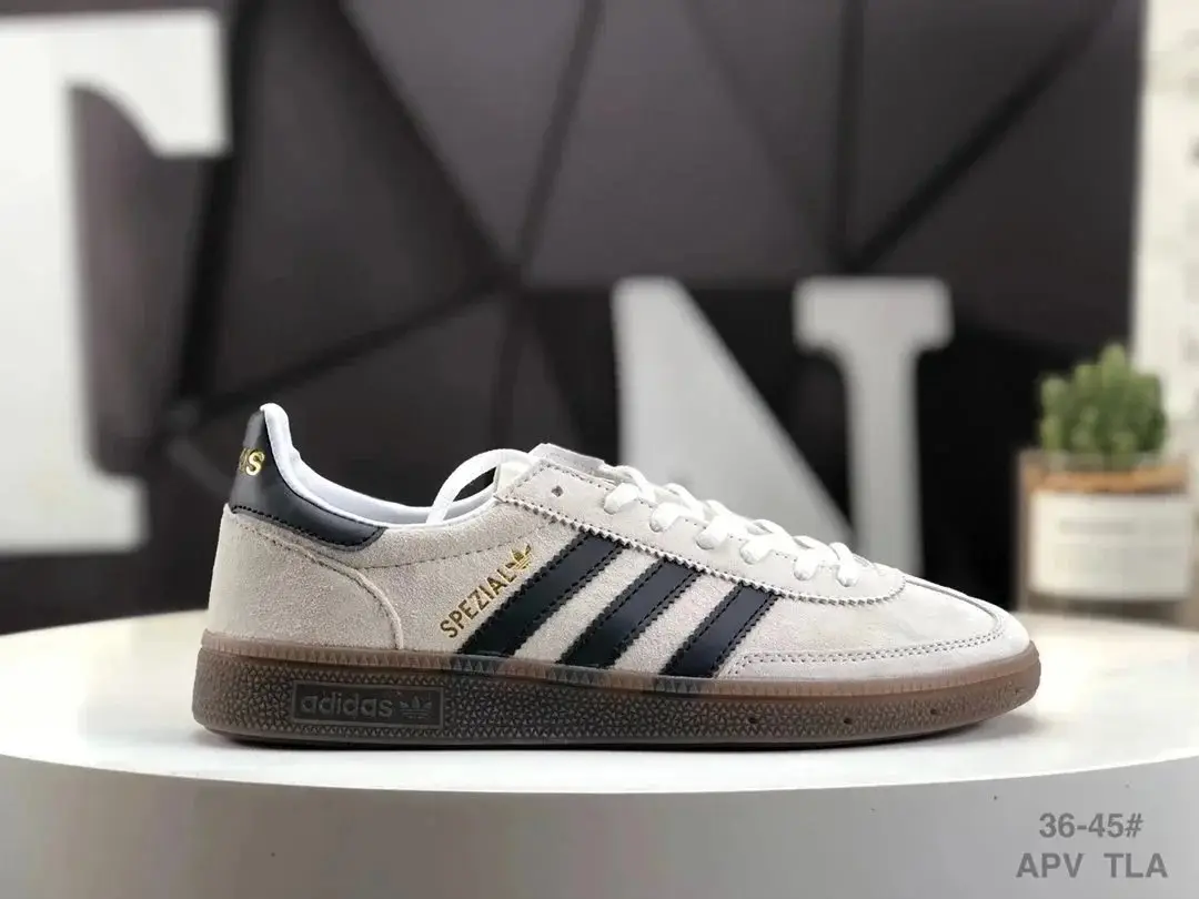 Spezial shoes (23 CP) 7