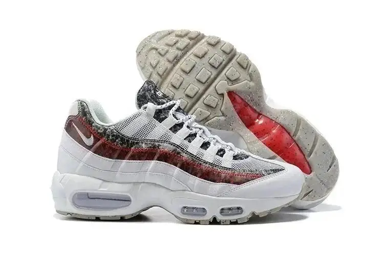 NIKE AIR MAX 95 (40 CP) 9