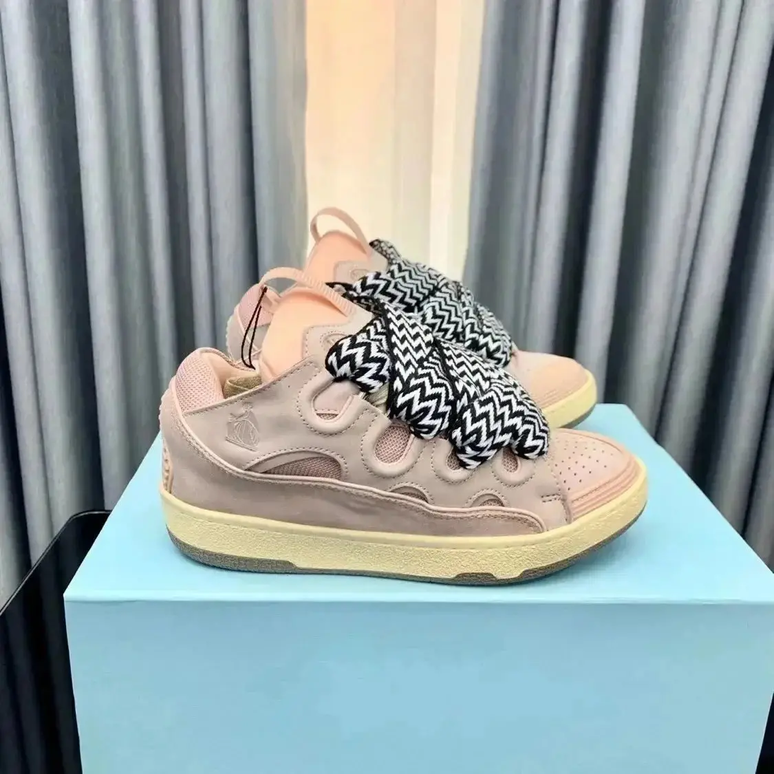 Lanvin Shoes （ 34 Style PK 2