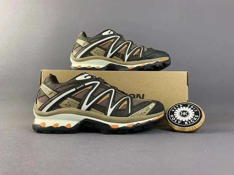 Salomon Sneakers 2