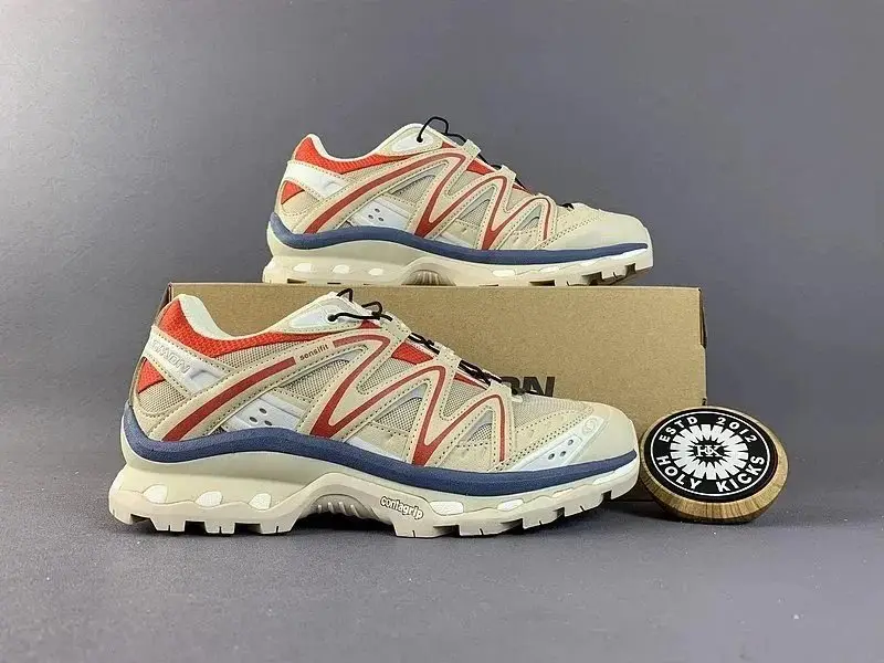 Salomon Sneakers 9
