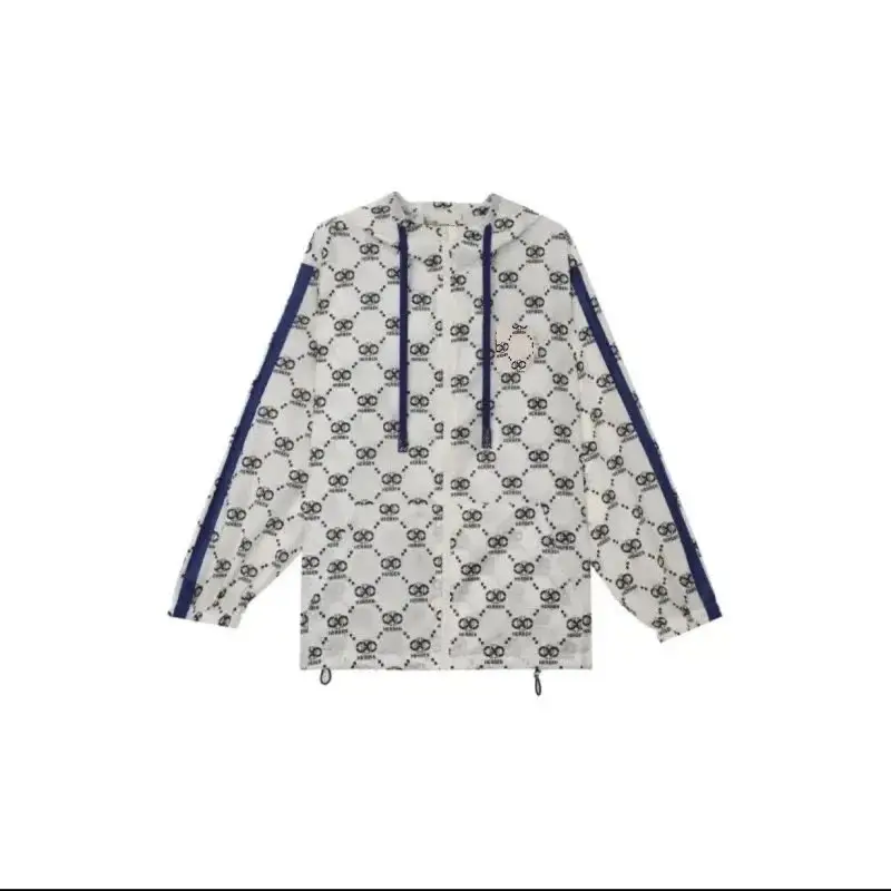 Burberry   Moncler  prada  dior  THE NORTH FACE    Jackets 5